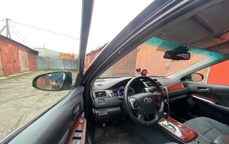 Toyota Camry, 2012 год, 1 400 000 рублей, 14 фотография