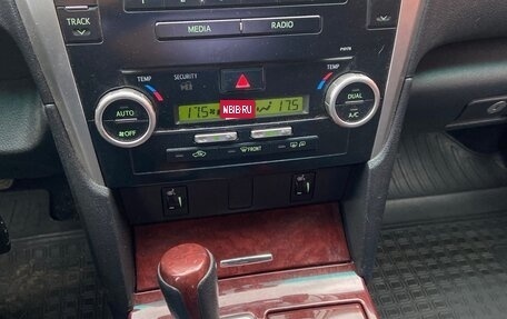 Toyota Camry, 2012 год, 1 400 000 рублей, 23 фотография