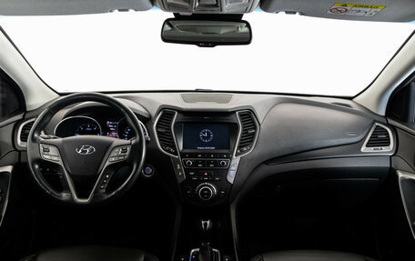 Hyundai Santa Fe III рестайлинг, 2018 год, 2 699 000 рублей, 10 фотография