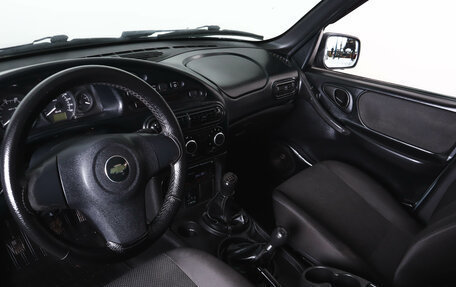 Chevrolet Niva I рестайлинг, 2017 год, 789 000 рублей, 8 фотография