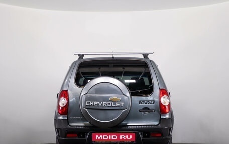 Chevrolet Niva I рестайлинг, 2017 год, 789 000 рублей, 6 фотография