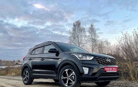 Hyundai Creta I рестайлинг, 2021 год, 2 300 000 рублей, 2 фотография