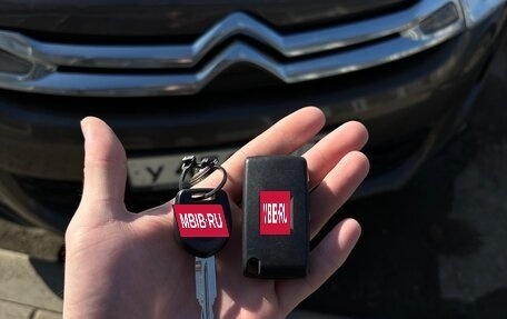 Citroen C4 Aircross, 2012 год, 17 фотография