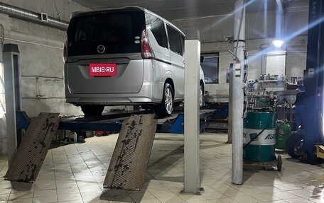 Nissan Serena IV, 2017 год, 2 200 000 рублей, 5 фотография