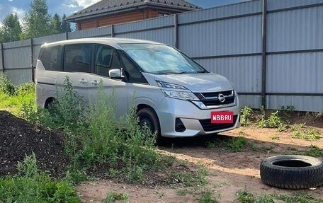 Nissan Serena IV, 2017 год, 2 200 000 рублей, 6 фотография