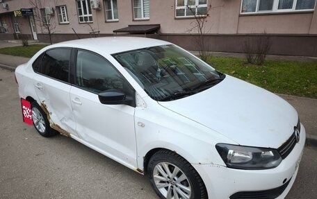 Volkswagen Polo VI (EU Market), 2013 год, 500 000 рублей, 2 фотография