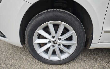 Skoda Superb III рестайлинг, 2015 год, 1 479 000 рублей, 14 фотография