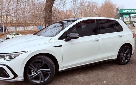 Volkswagen Golf VIII, 2021 год, 1 870 000 рублей, 3 фотография