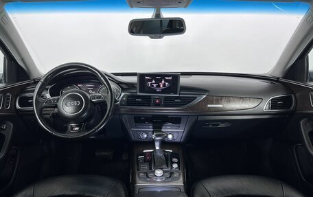 Audi A6, 2011 год, 1 960 000 рублей, 14 фотография