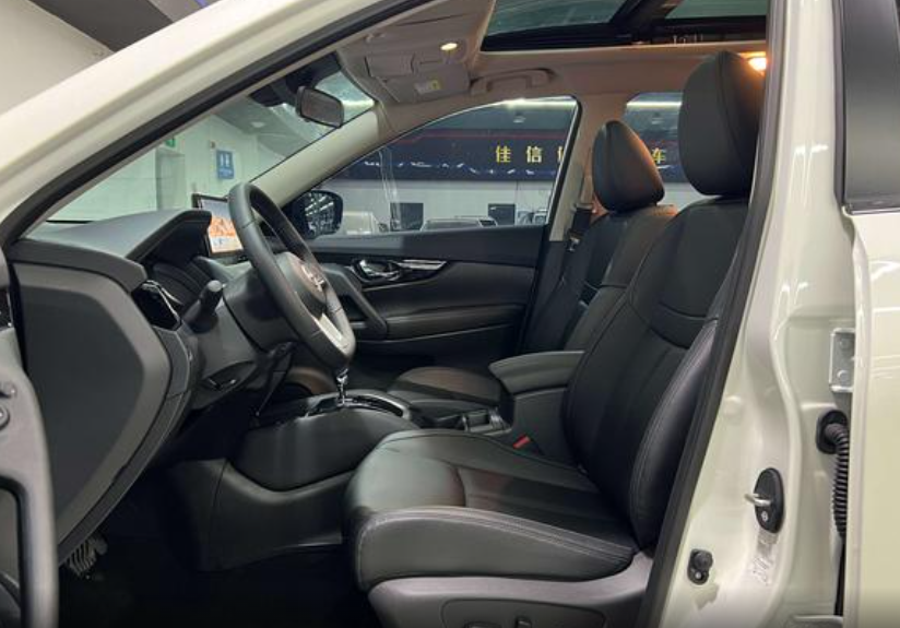 Nissan X-Trail T32 рестайлинг, 2025 год, 2 850 000 рублей, 8 фотография