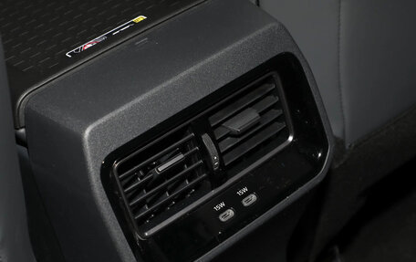 Toyota RAV4, 2026 год, 4 200 000 рублей, 23 фотография