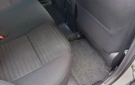 Toyota Corolla, 2010 год, 1 000 000 рублей, 18 фотография