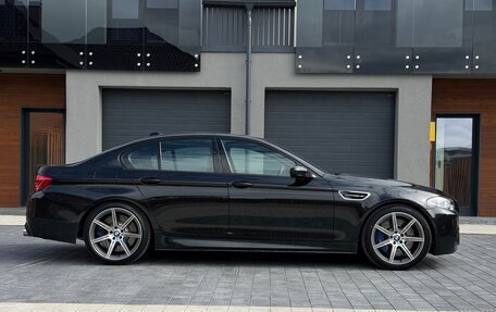 BMW M5, 2013 год, 3 300 000 рублей, 4 фотография