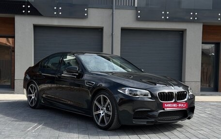 BMW M5, 2013 год, 3 300 000 рублей, 3 фотография