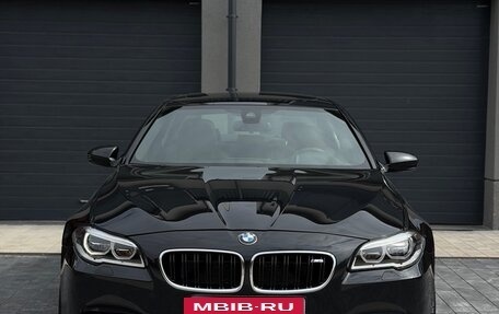 BMW M5, 2013 год, 3 300 000 рублей, 2 фотография