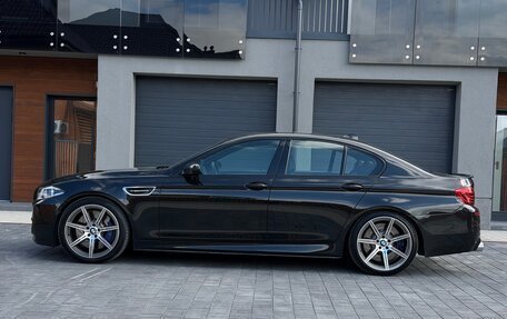 BMW M5, 2013 год, 3 300 000 рублей, 14 фотография