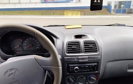 Hyundai Accent II, 2007 год, 400 000 рублей, 3 фотография