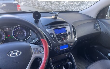 Hyundai ix35 I рестайлинг, 2013 год, 1 300 000 рублей, 7 фотография