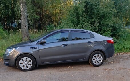 KIA Rio III рестайлинг, 2014 год, 680 000 рублей, 10 фотография