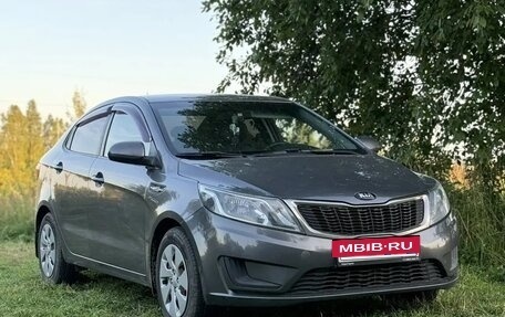 KIA Rio III рестайлинг, 2014 год, 680 000 рублей, 15 фотография