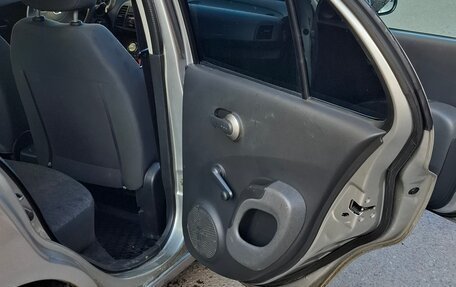 Nissan Micra III, 2006 год, 550 000 рублей, 11 фотография