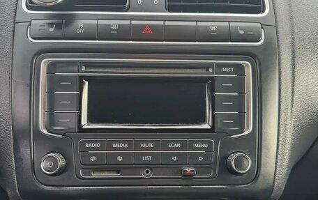 Volkswagen Polo VI (EU Market), 2012 год, 770 000 рублей, 4 фотография