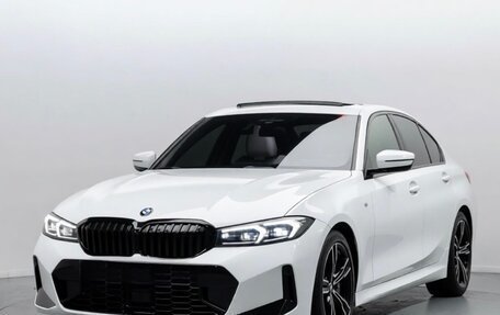 BMW 3 серия, 2023 год, 4 999 000 рублей, 14 фотография