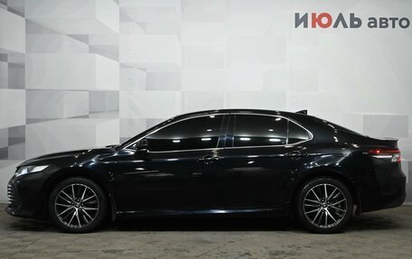 Toyota Camry, 2021 год, 3 400 000 рублей, 7 фотография