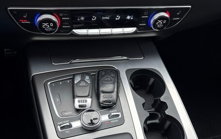 Audi Q7, 2019 год, 3 200 000 рублей, 7 фотография