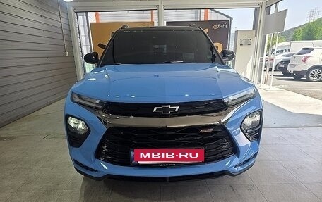 Chevrolet TrailBlazer, 2023 год, 1 910 000 рублей, 2 фотография