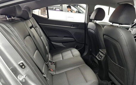 Hyundai Avante, 2018 год, 1 760 000 рублей, 21 фотография