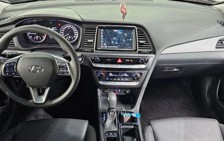 Hyundai Sonata VII, 2018 год, 1 800 000 рублей, 4 фотография