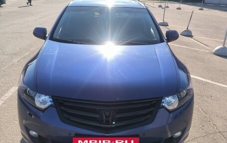 Honda Accord VIII рестайлинг, 2008 год, 900 000 рублей, 3 фотография