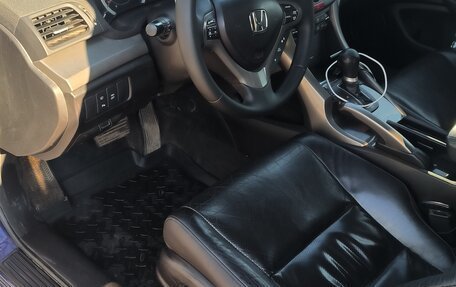 Honda Accord VIII рестайлинг, 2008 год, 900 000 рублей, 15 фотография