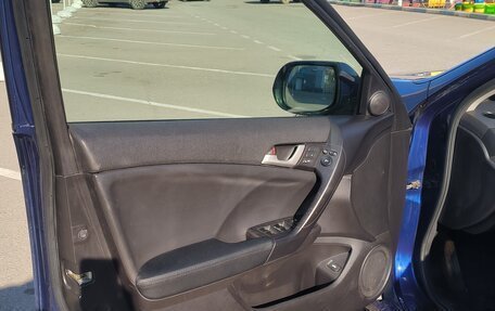 Honda Accord VIII рестайлинг, 2008 год, 900 000 рублей, 29 фотография