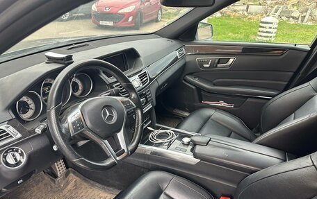 Mercedes-Benz E-Класс, 2014 год, 2 350 000 рублей, 4 фотография