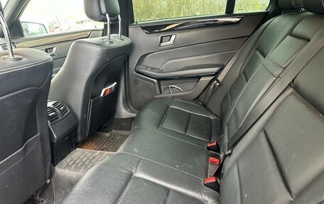 Mercedes-Benz E-Класс, 2014 год, 2 350 000 рублей, 10 фотография