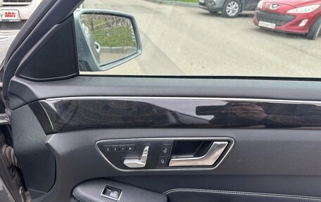 Mercedes-Benz E-Класс, 2014 год, 2 350 000 рублей, 13 фотография