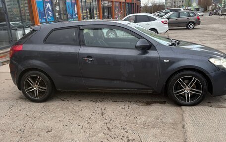 KIA cee'd I рестайлинг, 2008 год, 380 000 рублей, 2 фотография