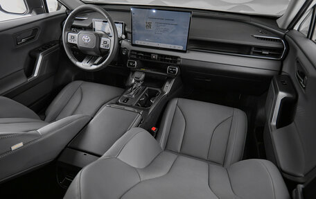 Toyota RAV4, 2026 год, 4 450 000 рублей, 13 фотография