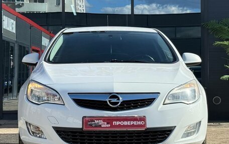 Opel Astra J, 2011 год, 640 000 рублей, 4 фотография