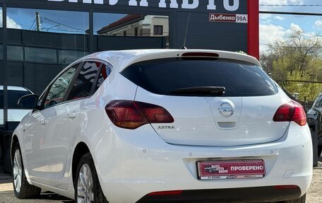 Opel Astra J, 2011 год, 640 000 рублей, 9 фотография