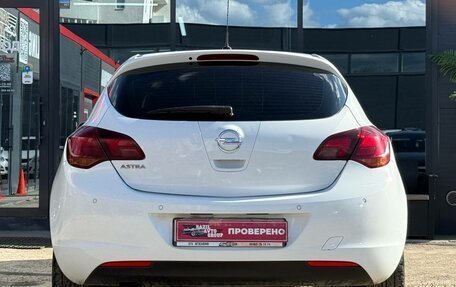 Opel Astra J, 2011 год, 640 000 рублей, 10 фотография