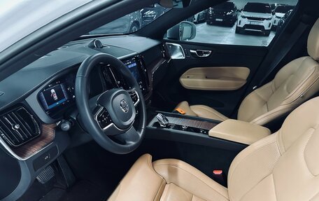 Volvo XC60 II, 2023 год, 4 980 000 рублей, 4 фотография