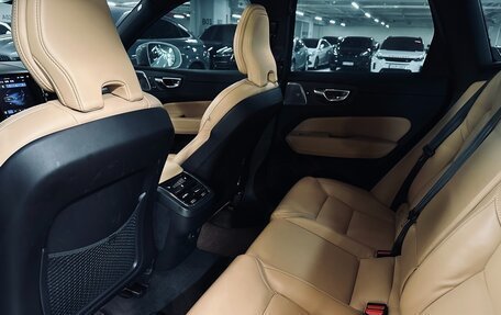 Volvo XC60 II, 2023 год, 4 980 000 рублей, 5 фотография