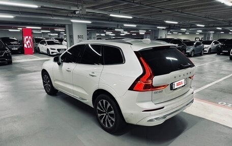 Volvo XC60 II, 2023 год, 4 980 000 рублей, 3 фотография