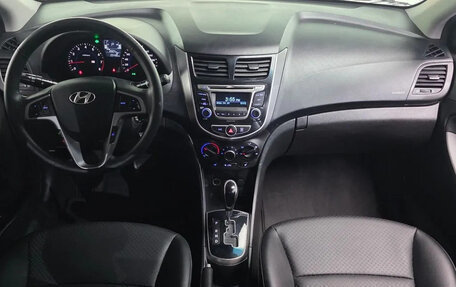 Hyundai Solaris II рестайлинг, 2016 год, 1 250 000 рублей, 6 фотография