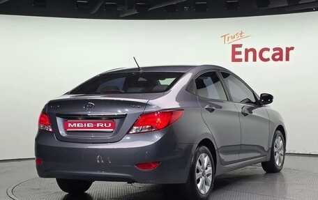 Hyundai Solaris II рестайлинг, 2016 год, 1 250 000 рублей, 4 фотография