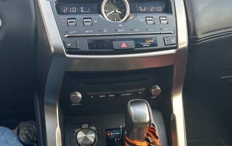 Lexus NX I, 2019 год, 3 900 000 рублей, 9 фотография