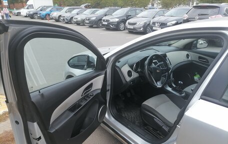 Chevrolet Cruze II, 2012 год, 530 000 рублей, 7 фотография